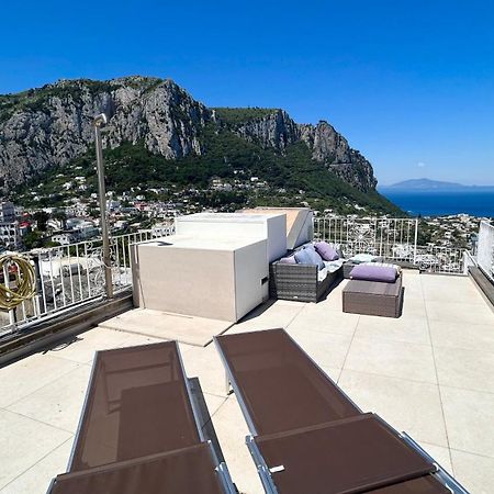 Rooftop Luxury Suite By Caprirooms Exterior photo